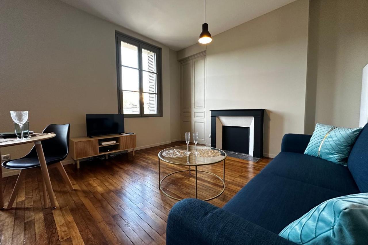 Le Magistral Beautiful One-Bedroom Apartment In The Historic Heart Of Tours Exterior photo